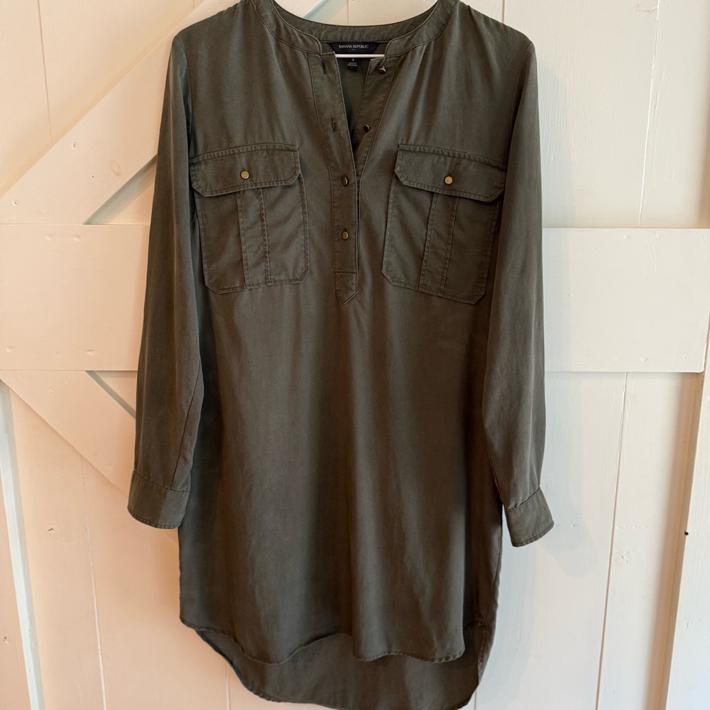 Banana Republic Olive Green Long Sleeve Tunic/Shirt Dress Gold Buttons Size 4‎